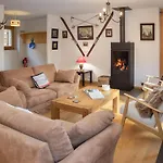 Domek alpejski Dipankar By Interhome *