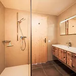 Dipankar By Interhome וילארס-סור-אולון